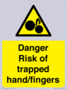 danger-risk-of-trapped-handfingers~